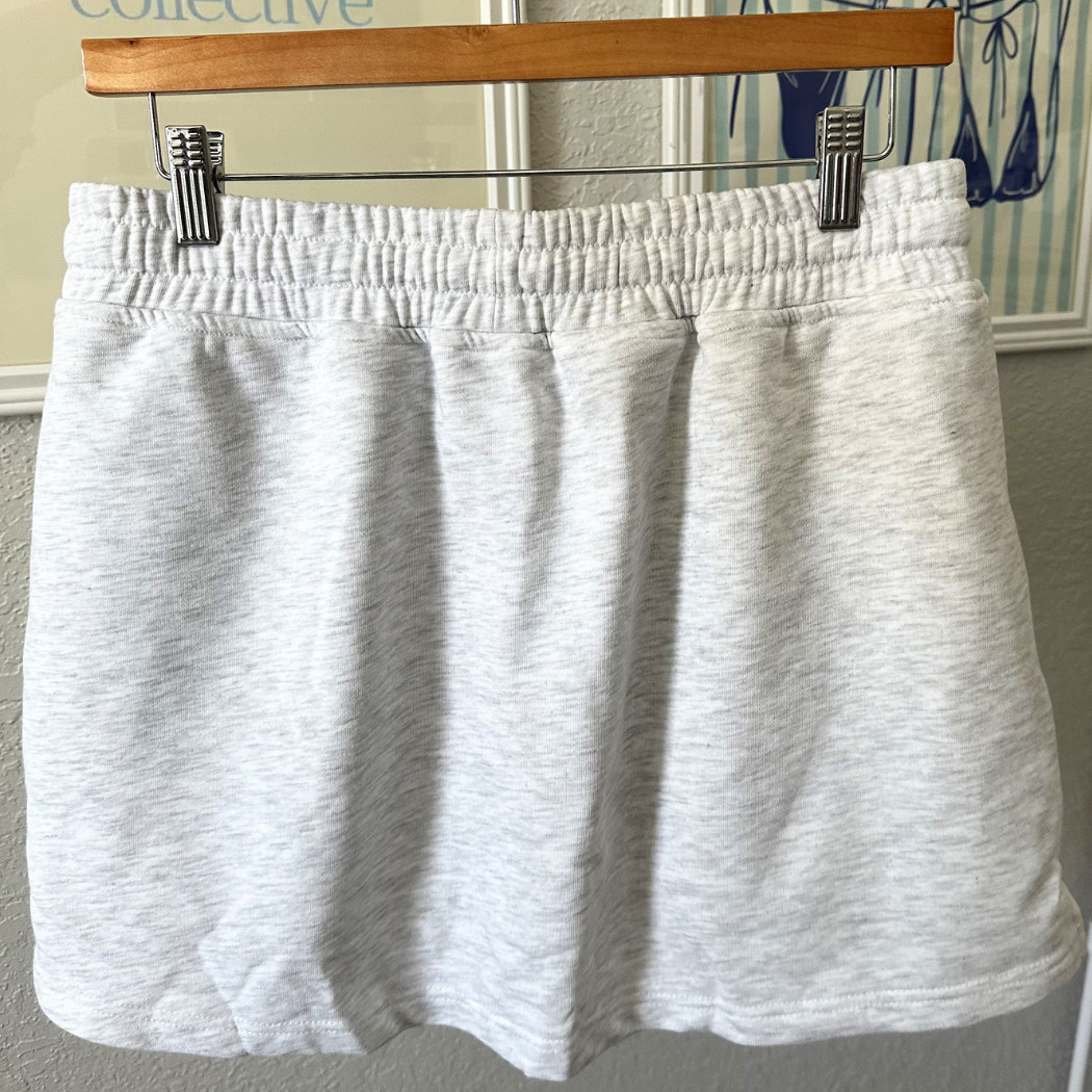 GRAY MINI SKORT