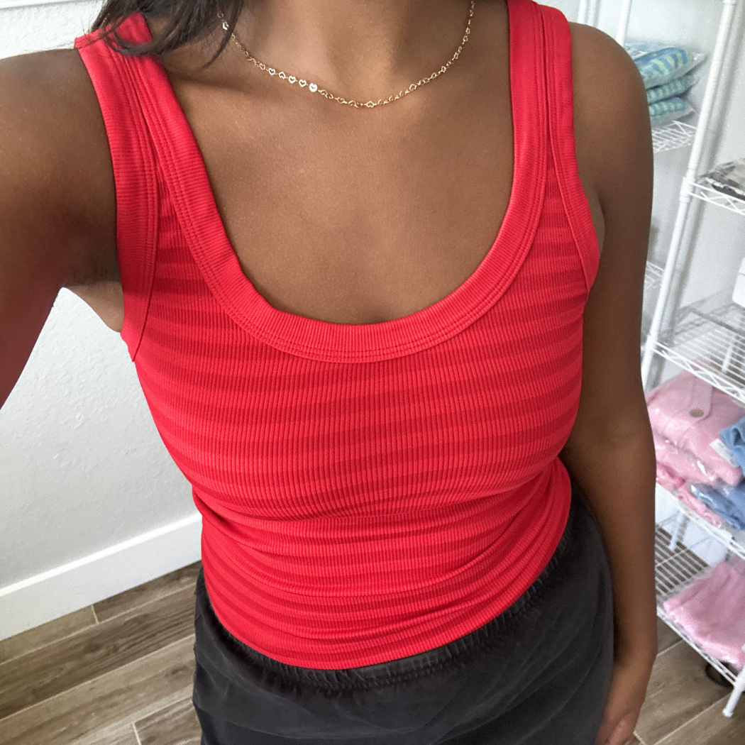 RED STRIPE TANK